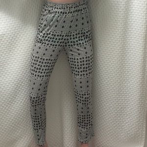 H&M Patterned Flowy Pants